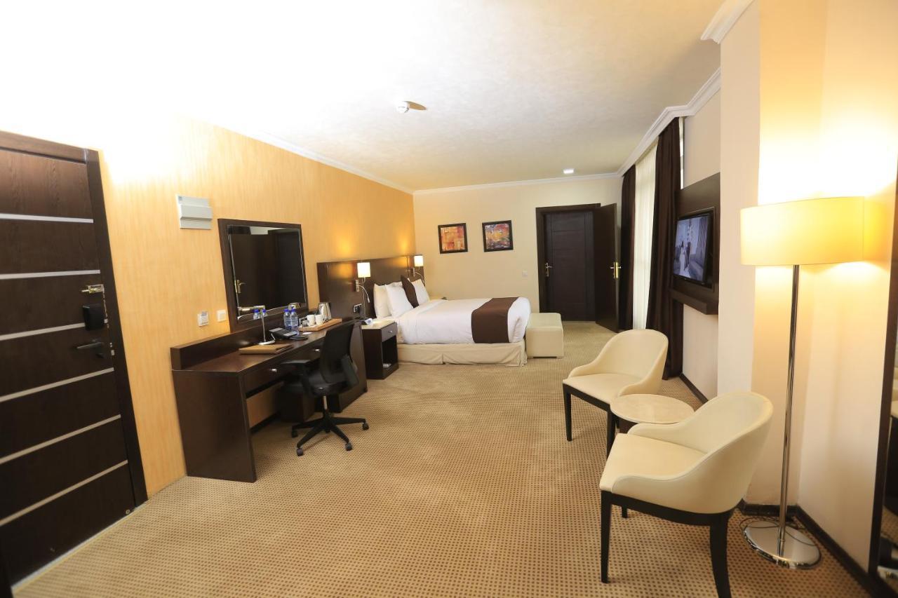Cassiopeia Hotel Addis Ababa Exterior photo