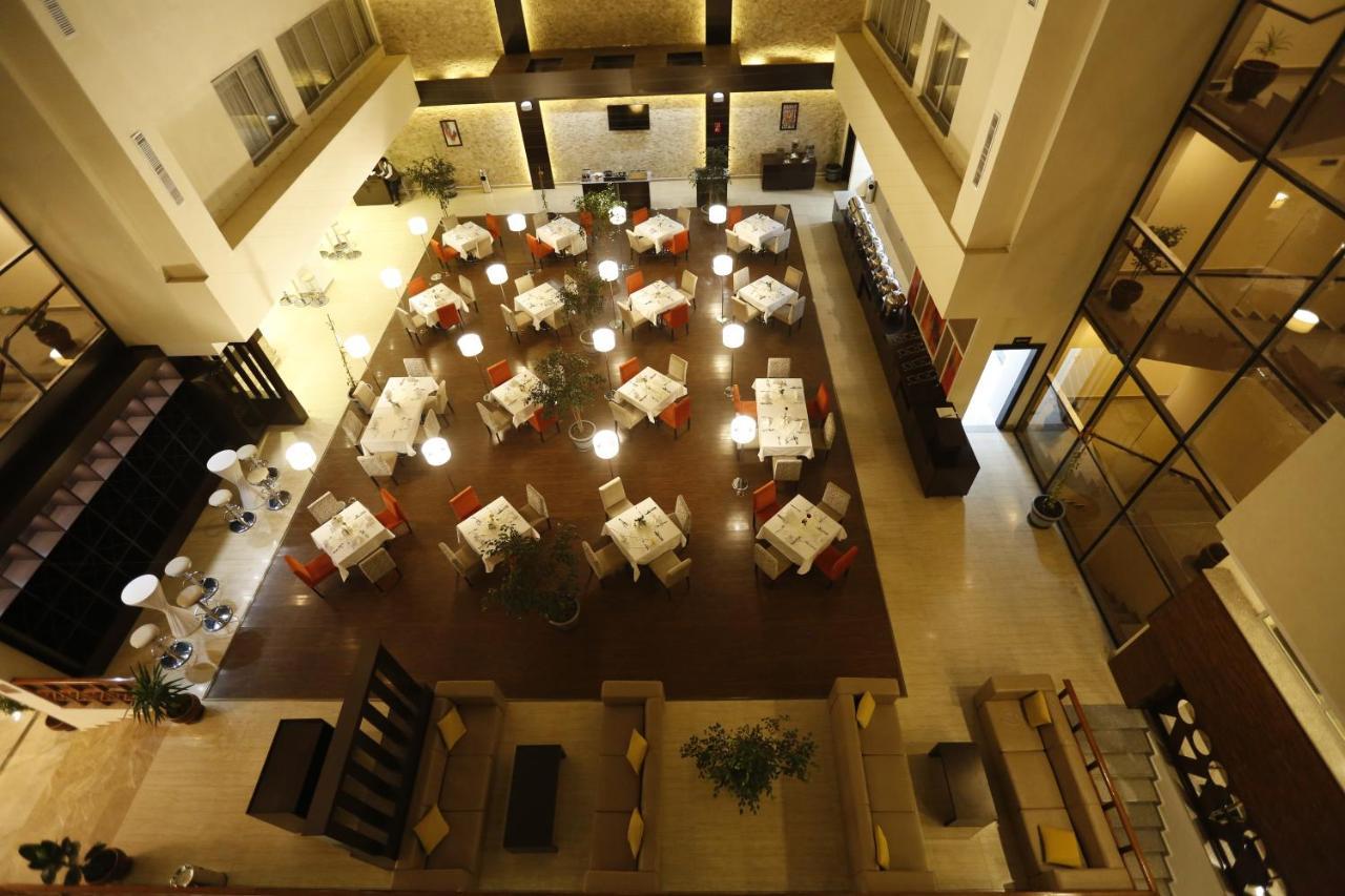 Cassiopeia Hotel Addis Ababa Exterior photo